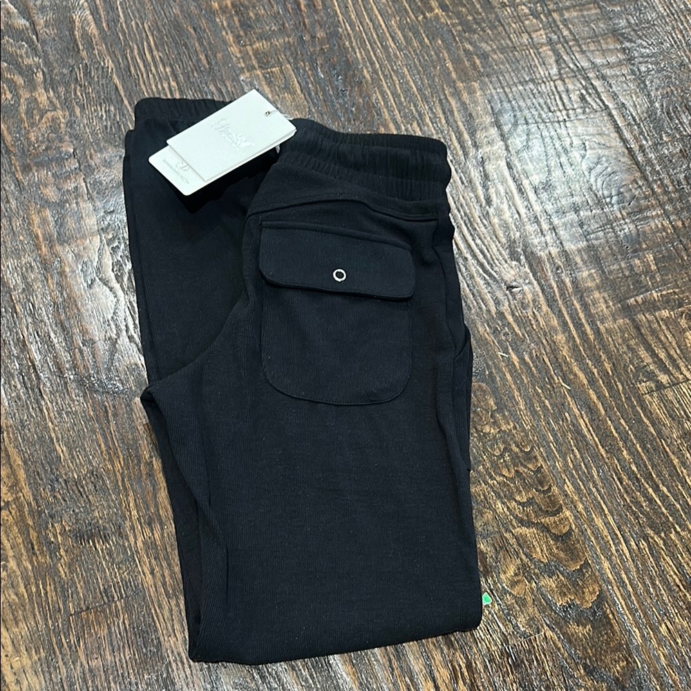 Bombshell Black Jogger Pants with Pocket
